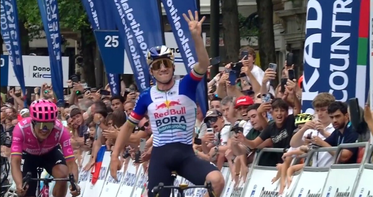 girodociclismo.com.br remco evenepoel supera troca de bicicleta e vence a classica de san sebastian confira os resultados e a chegada image