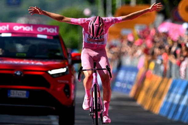 girodociclismo.com.br tadej pogacar nao precisa estar no auge para vencer a vuelta ex diretor de lance armstrong analisa favoritismo de pogacar image 7
