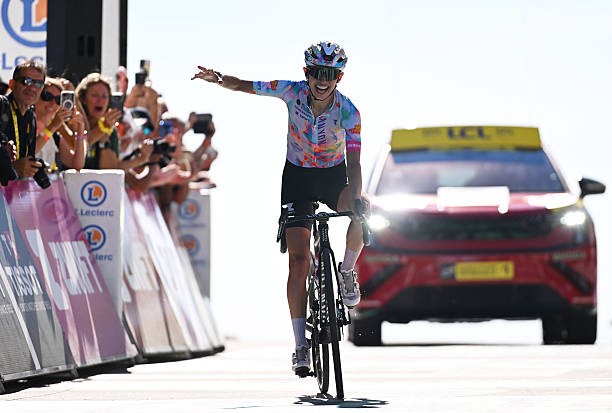 girodociclismo.com.br tour de france femmes kasia niewiadoma vence no mont ventoux e assume a lideranca confira os resultados e a chegada image 23