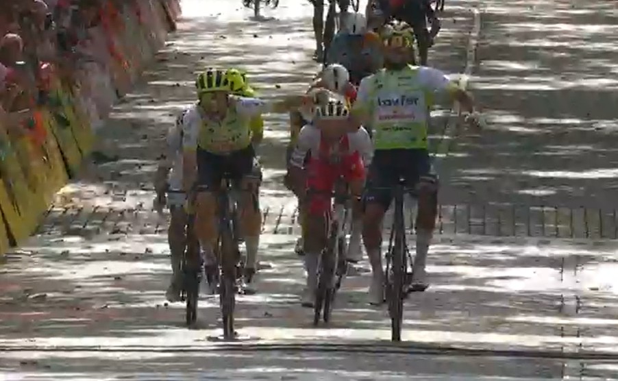 Volta a Portugal 2026: Leangel Rubén Linarez vence a 3ª etapa, Rui Oliveira segue líder, confira os resultados e a chegada 1 girodociclismo.com.br volta a portugal 2026 leangel ruben linarez vence a 3a etapa rui oliveira segue lider confira os resultados e a chegada image
