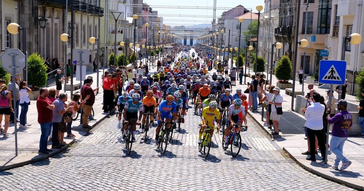 girodociclismo.com.br volta a portugal 2026 onde assistir ao vivo lista de largada final com a numeracao dos ciclistas e a previa da competicao image 4
