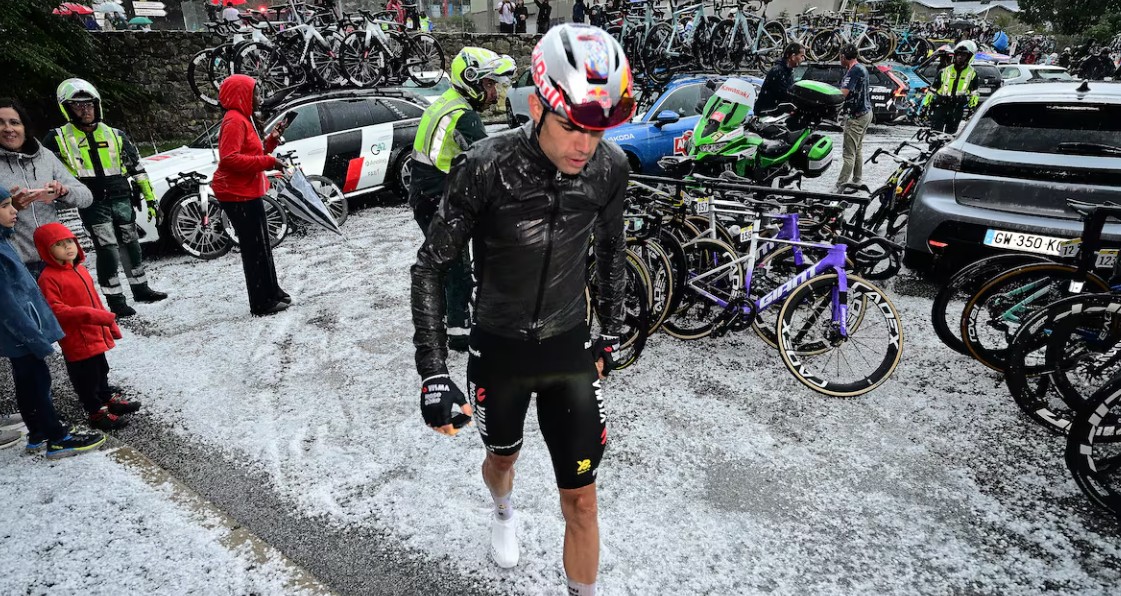 girodociclismo.com.br vuelta a espana 2026 chuva de granizo cancela a 3a etapa tadej pogacar pede o encerramento assista os videos image