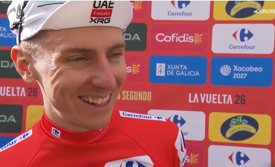 Vuelta a España 2026: Tadej Pogacar evita falar sobre sua forma "acho melhor não falar nada", assista o vídeo 1 girodociclismo.com.br vuelta a espana tadej pogacar evita falar sobre sua forma acho melhor nao falar nada assista o video image