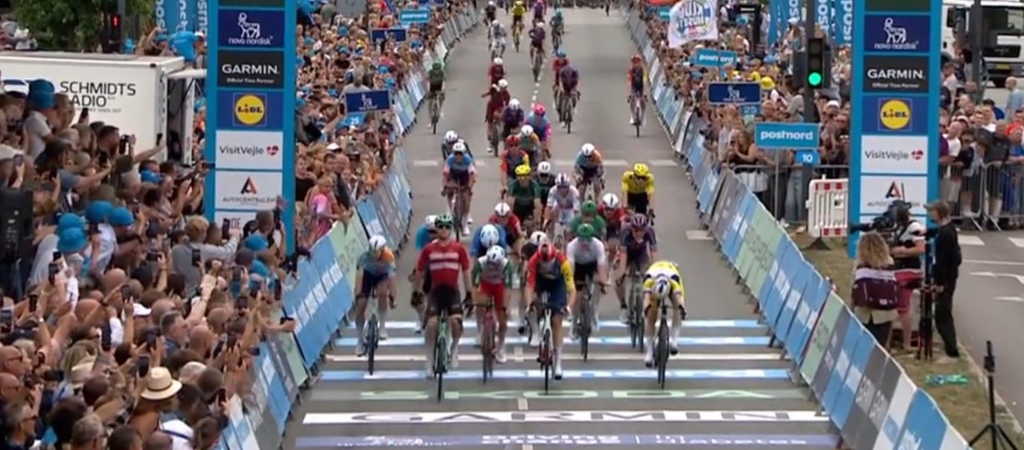 Wout van Aert é campeão do Tour da Dinamarca, Rasmus Pedersen vence a última etapa, confira os resultados e a chegada 6 girodociclismo.com.br wout van aert e campeao do tour da dinamarca rasmus pedersen vence a ultima etapa confira os resultados e a chegada image 12