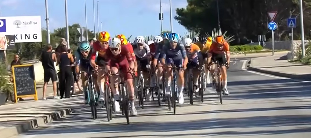 girodociclismo.com.br bevort surpreende no sprint image 10