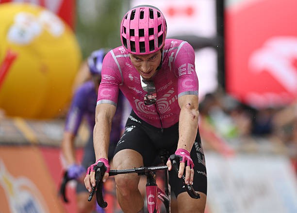 girodociclismo.com.br campeonato mundial de estrada estados unidos sofre reves e substitui ciclista confira os ciclistas do forte time americano image 1