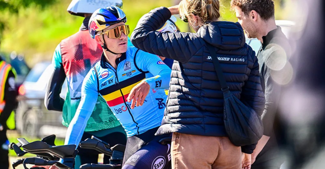 girodociclismo.com.br campeonato mundial esta em pessimo estado e uma vergonha percurso surpreende remco evenepoel e equipe faz fortes criticas image