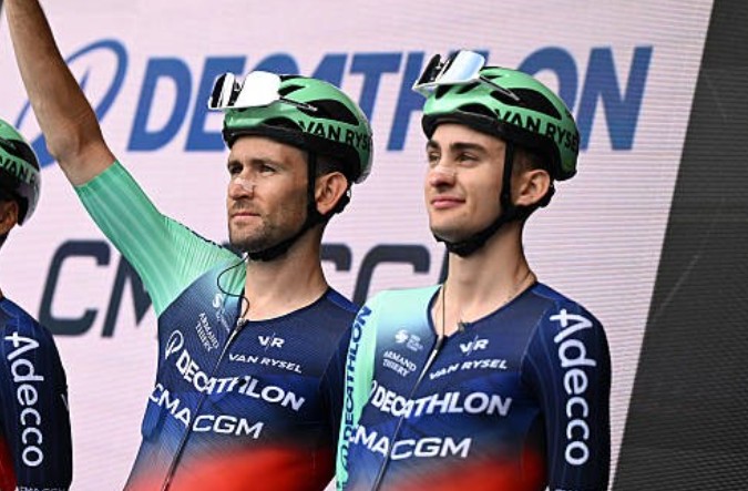 girodociclismo.com.br campeonato mundial eu gostaria de ver wout van aert campeao mesmo com evenepoel gregario da selecao belga nao esconde seu preferido image 2