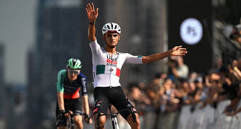 girodociclismo.com.br campeonato mundial paul seixas e superior como pogacar nos deixa para tras nos treinos gregario de pogacar revela treino com frances image 15