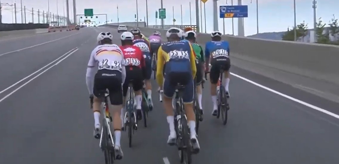 girodociclismo.com.br e campeao mundial vence o campeonato mundial resultados e a chegada image 4