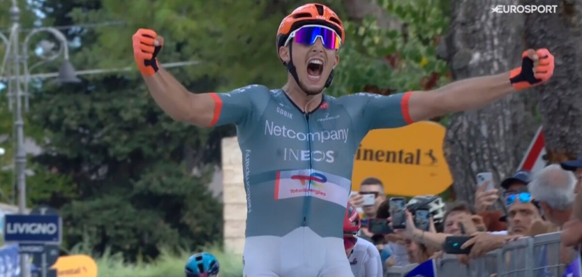 girodociclismo.com.br giro dabruzzo 2026 kevin vauquelin vence a 4a etapa e e campeao confira os resultados e a chegada image 6