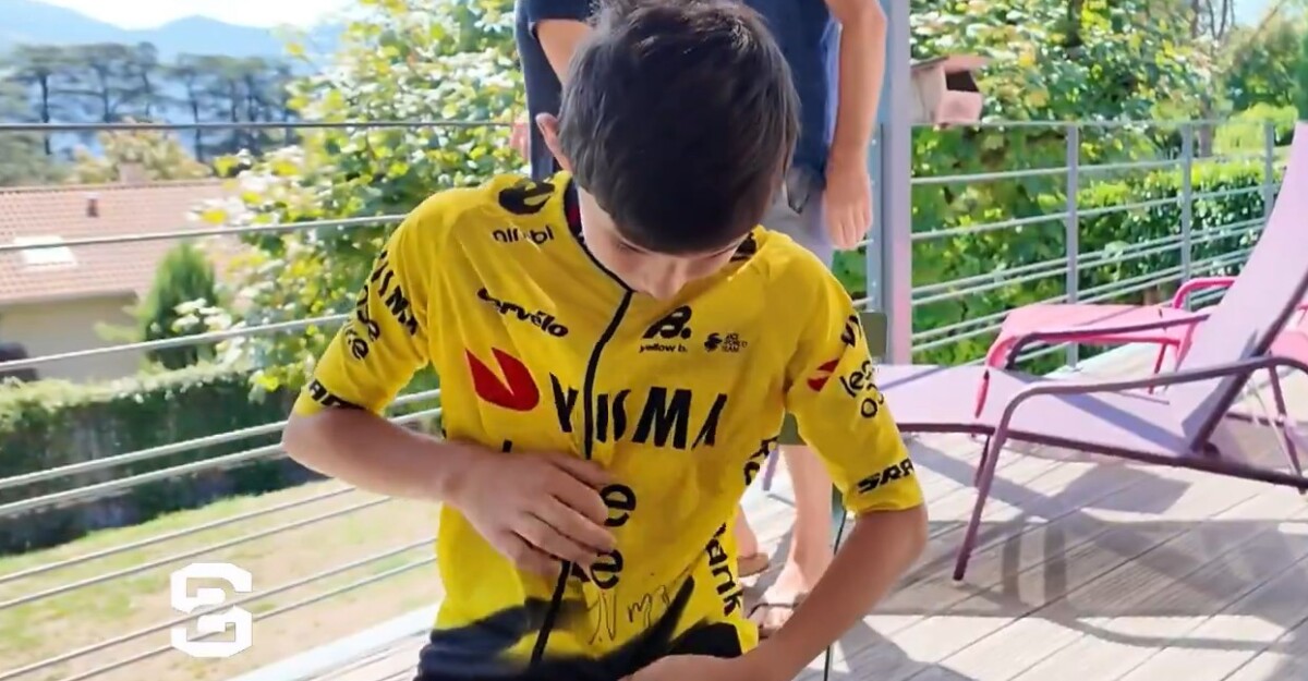 girodociclismo.com.br jonas vingegaard emociona jovem fa em video e descarta aposentadoria eu nao vou parar assista o video image 4
