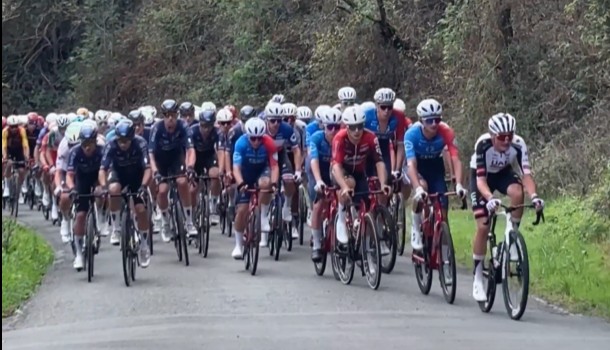 girodociclismo.com.br jovem prodigio aubin sparfel supera campeao frances e vence o g p de wallonie confira os resultados e a chegada image