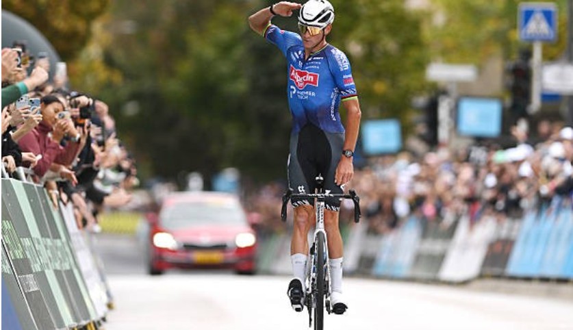 girodociclismo.com.br mathieu van der poel surpreende a propria equipe em vitoria historica nao foi discutido em nenhum momento image 5