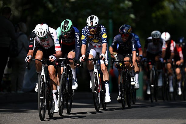 girodociclismo.com.br paul seixas estara melhor mas remco evenepoel segue favorito decathlon analisa classica canadense com cautela image