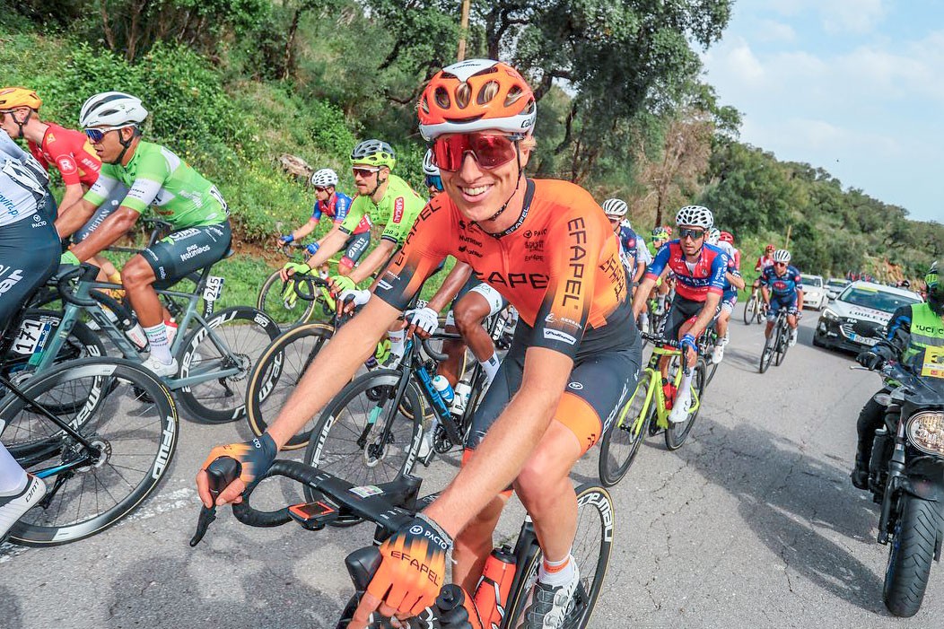 girodociclismo.com.br portugal e conhecida como faroeste do doping no ciclismo ciclista da efapel lanca polemica no ciclismo portugues assista o video image 3