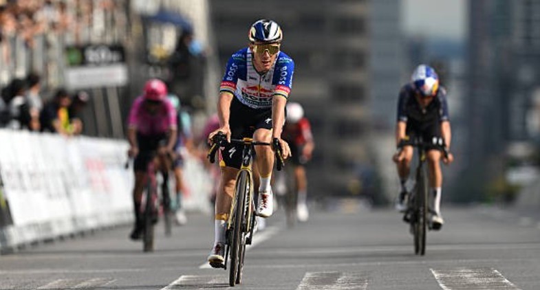girodociclismo.com.br remco evenepoel e favorito nao devemos compara lo a paul seixas tecnico frances analisa o campeonato mundial image 9