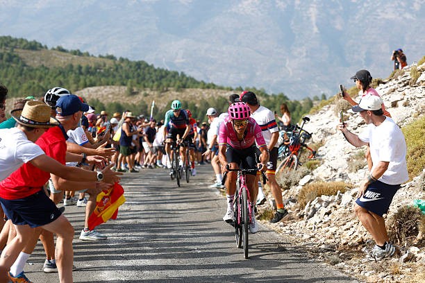 girodociclismo.com.br tadej pogacar fez a coisa certa e preciso ter cautela vincenzo nibali analisa lesao de pogacar e crava seu favorito na vuelta image 2