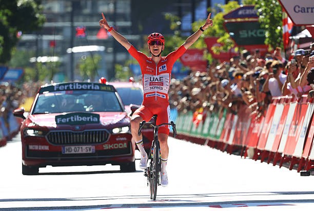 girodociclismo.com.br tadej pogacar tem contas a acertar com a vuelta diretor admite possivel vuelta 2027 em portugal e desafia o esloveno image 3