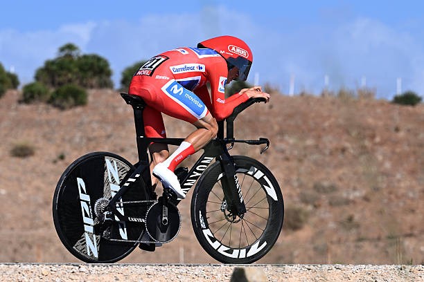 girodociclismo.com.br vuelta a espana 2026 classificacao geral apos a 18a etapa enric mas segura a lideranca apos o contrarrelogio image 9