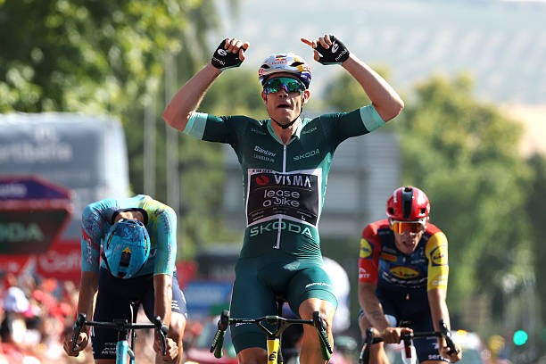 girodociclismo.com.br vuelta a espana 2026 wout van aert vence a 15a etapa em novo triunfo da fuga enric mas mantem a lideranca resultados e a chegada image 7