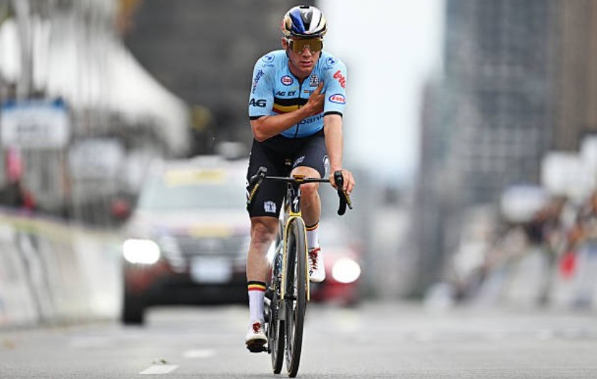 girodociclismo.com.br a maior dor foi nao reduzir a diferenca a tadej pogacar remco evenepoel encerra temporada e avalia mudancas para 2027 image 10