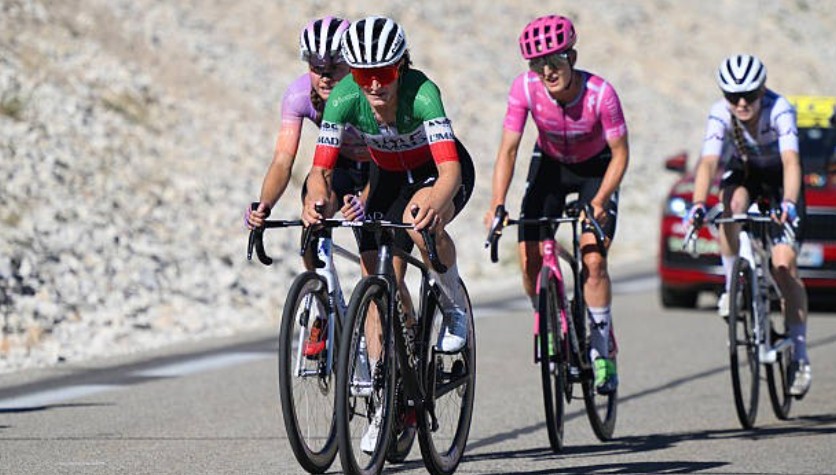 girodociclismo.com.br a uae nao facilitou minha saida e uma decepcao campea da vuelta a espana faz fortes criticas apos saida da equipe assista o video image 1