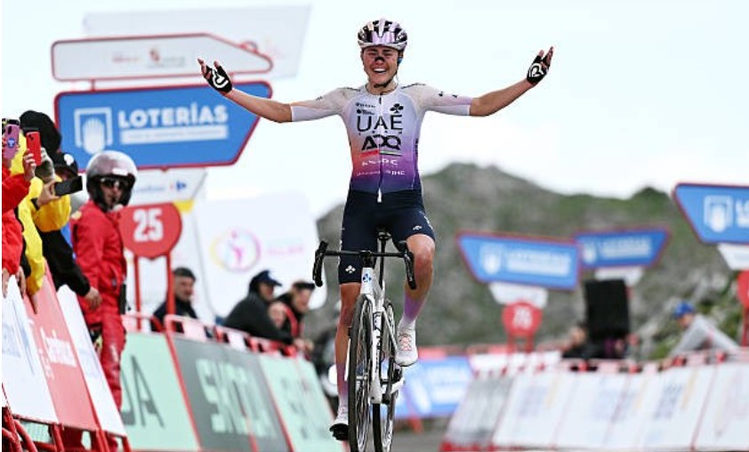girodociclismo.com.br a uae nao facilitou minha saida e uma decepcao campea da vuelta a espana faz fortes criticas apos saida da equipe assista o video image 9