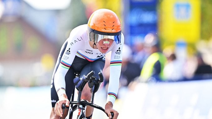 girodociclismo.com.br bicampeao mundial vence o europeu por apenas 3 centesimos enjamin noval conquista o titulo europeu de contrarrelogio junior image