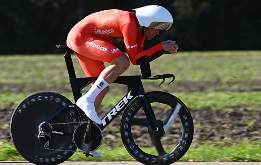 girodociclismo.com.br eneco tour 2026 jakob soderqvist vence o contrarrelogio com 541 kmh de media e amplia lideranca resultados e chegada image 2