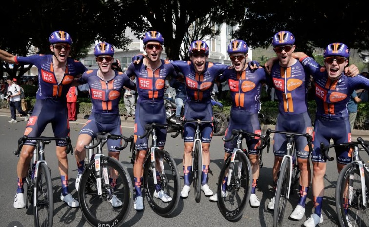 girodociclismo.com.br equipe do world tour abre investigacao apos grave acusacao 71 pessoas denunciam equipe por cultura do medo image