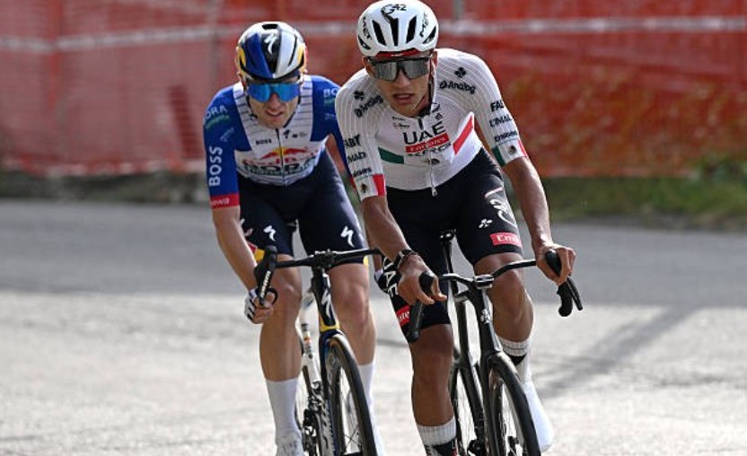 girodociclismo.com.br isaac del toro chega a il lombardia 2026 com dores no joelho em melhora image 2