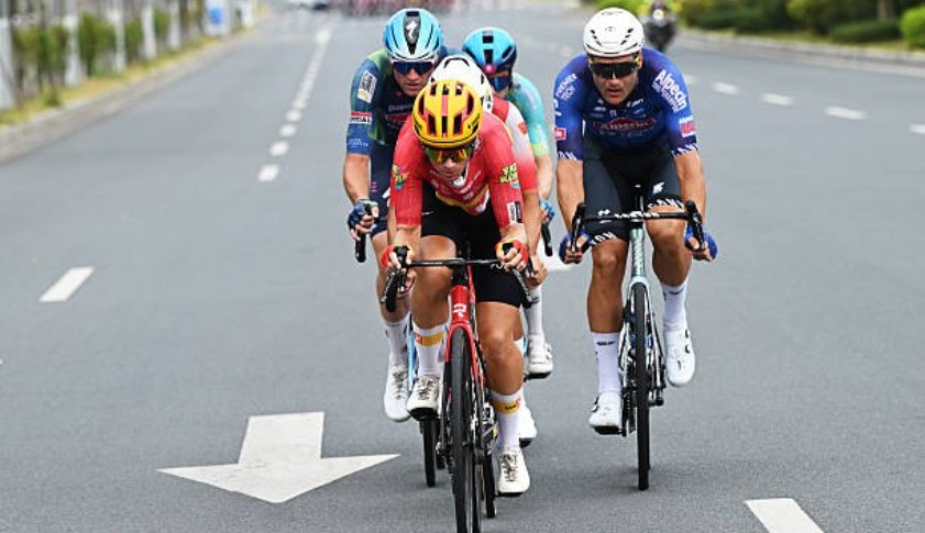 girodociclismo.com.br jarno widar vence a etapa final e conquista o titulo geral do tour de guangxi image 22