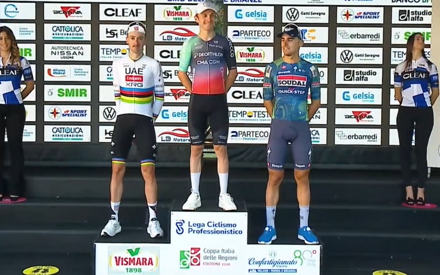girodociclismo.com.br paul lapeira derrota o campeao mundial brandon mcnulty e vence a coppa agostoni confira os resultados e a chegada image 1