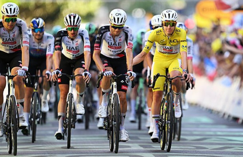 girodociclismo.com.br querem conter o dominio da uae emirates e de pogacar campeao do giro ditalia image 10