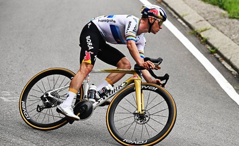 girodociclismo.com.br remco evenepoel bate acidentalmente recorde em los angeles durante periodo de ferias image 3