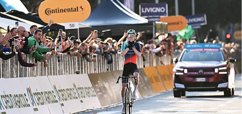 girodociclismo.com.br uae emirates e campea do ranking anual da uci equipe de tadej pogacar vence pelo 4o ano consecutivo image 20