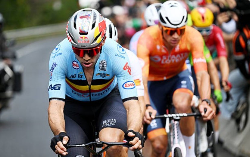 girodociclismo.com.br wout van aert cometeu um erro evenepoel nunca esteve no seu melhor campeao mundial explica fracasso dos belgas no mundial assista image 5